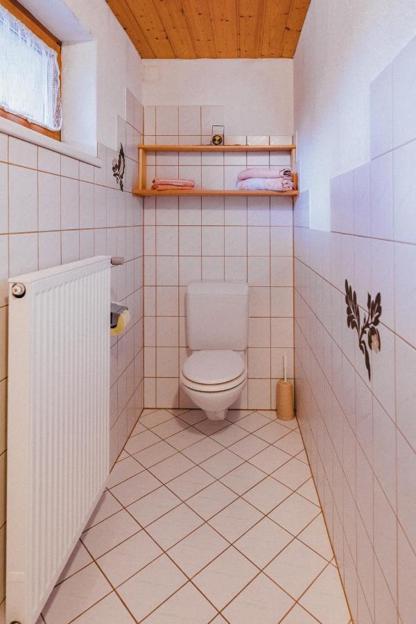 Haus Netzer Apartment Bartholomaeberg Exterior photo